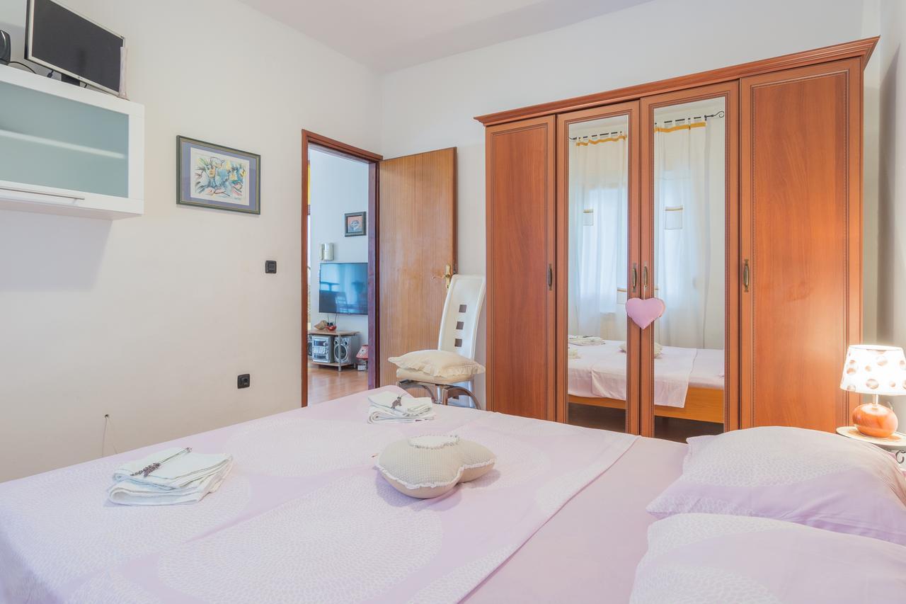 Apartment Pino Задар Экстерьер фото